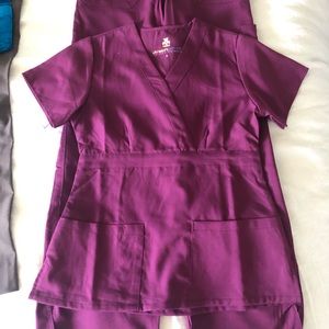 Small Purple scrub set